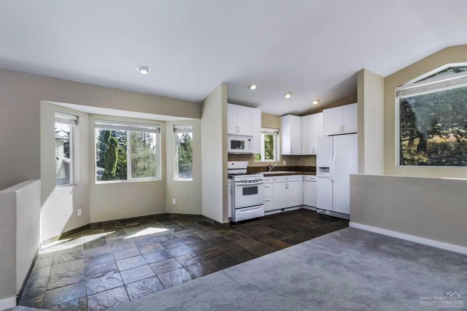 Wyndemere - Residential