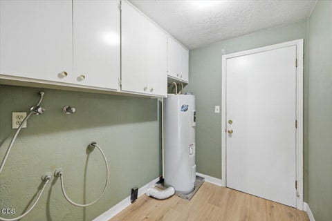 Tiny photo for 2905 El Dorado Drive, Medford, OR 97504 (MLS # 220226739)