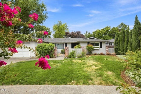 Tiny photo for 2905 El Dorado Drive, Medford, OR 97504 (MLS # 220226739)