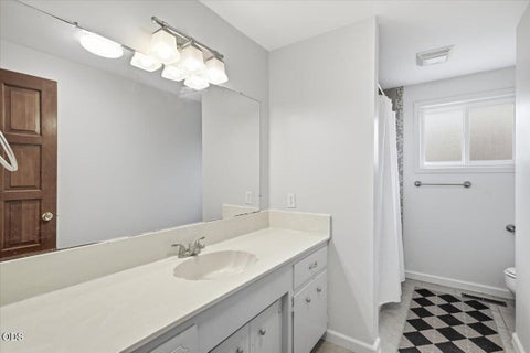 Tiny photo for 2905 El Dorado Drive, Medford, OR 97504 (MLS # 220226739)