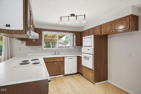 Tiny photo for 2905 El Dorado Drive, Medford, OR 97504 (MLS # 220226739)