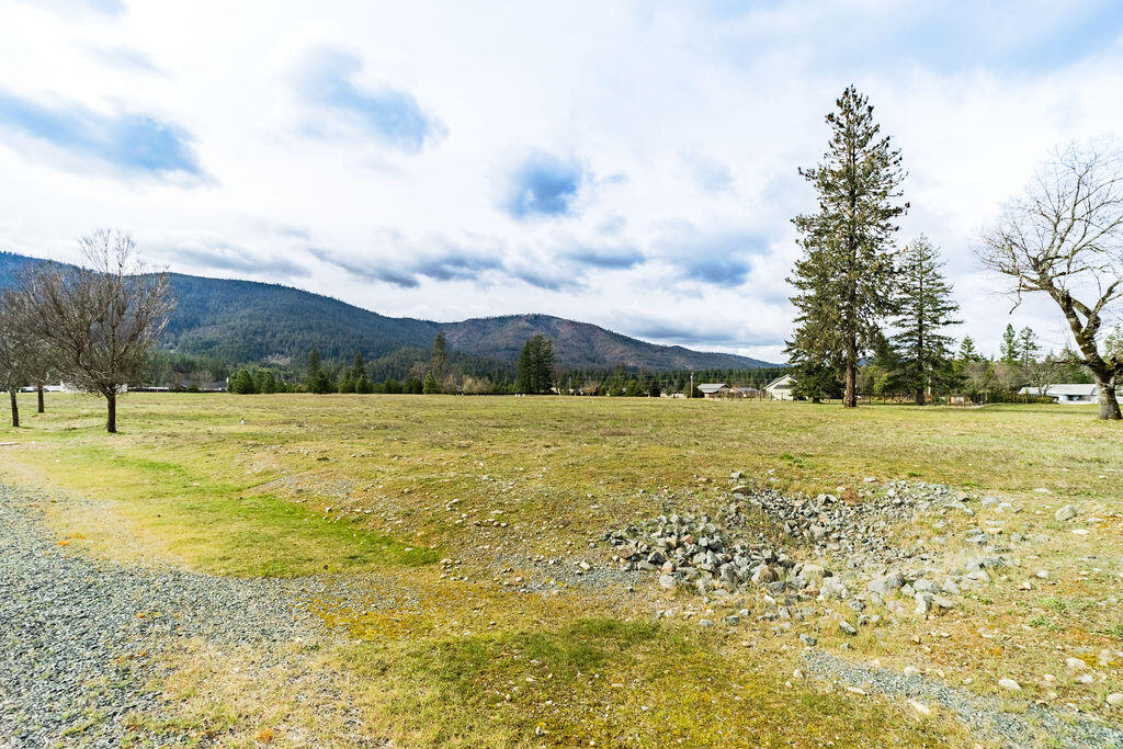 Illinois River Estates - Land