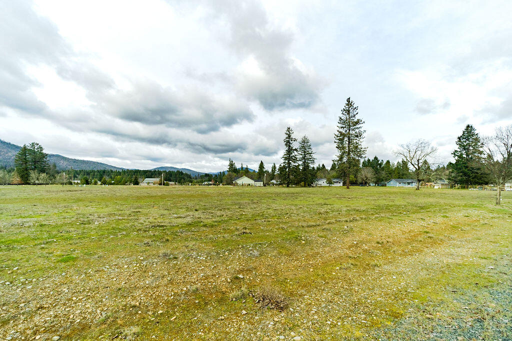 Illinois River Estates - Land