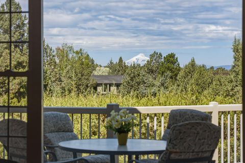 Tiny photo for 719 Widgeon Road, Redmond, OR 97756 (MLS # 220219270)