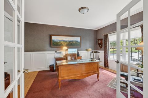 Tiny photo for 719 Widgeon Road, Redmond, OR 97756 (MLS # 220219270)