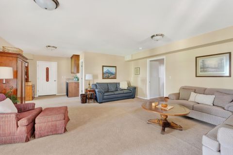 Tiny photo for 719 Widgeon Road, Redmond, OR 97756 (MLS # 220219270)