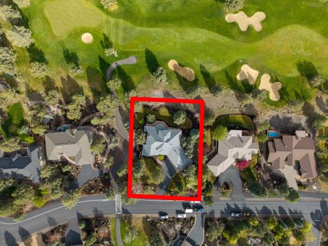 Tiny photo for 719 Widgeon Road, Redmond, OR 97756 (MLS # 220219270)