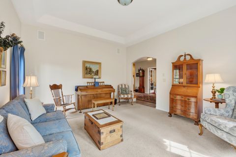 Tiny photo for 719 Widgeon Road, Redmond, OR 97756 (MLS # 220219270)