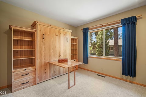 Tiny photo for 57944 Bunker Lane #4, Sunriver, OR 97707 (MLS # 220223367)