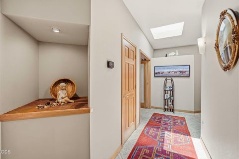 Tiny photo for 57944 Bunker Lane #4, Sunriver, OR 97707 (MLS # 220223367)