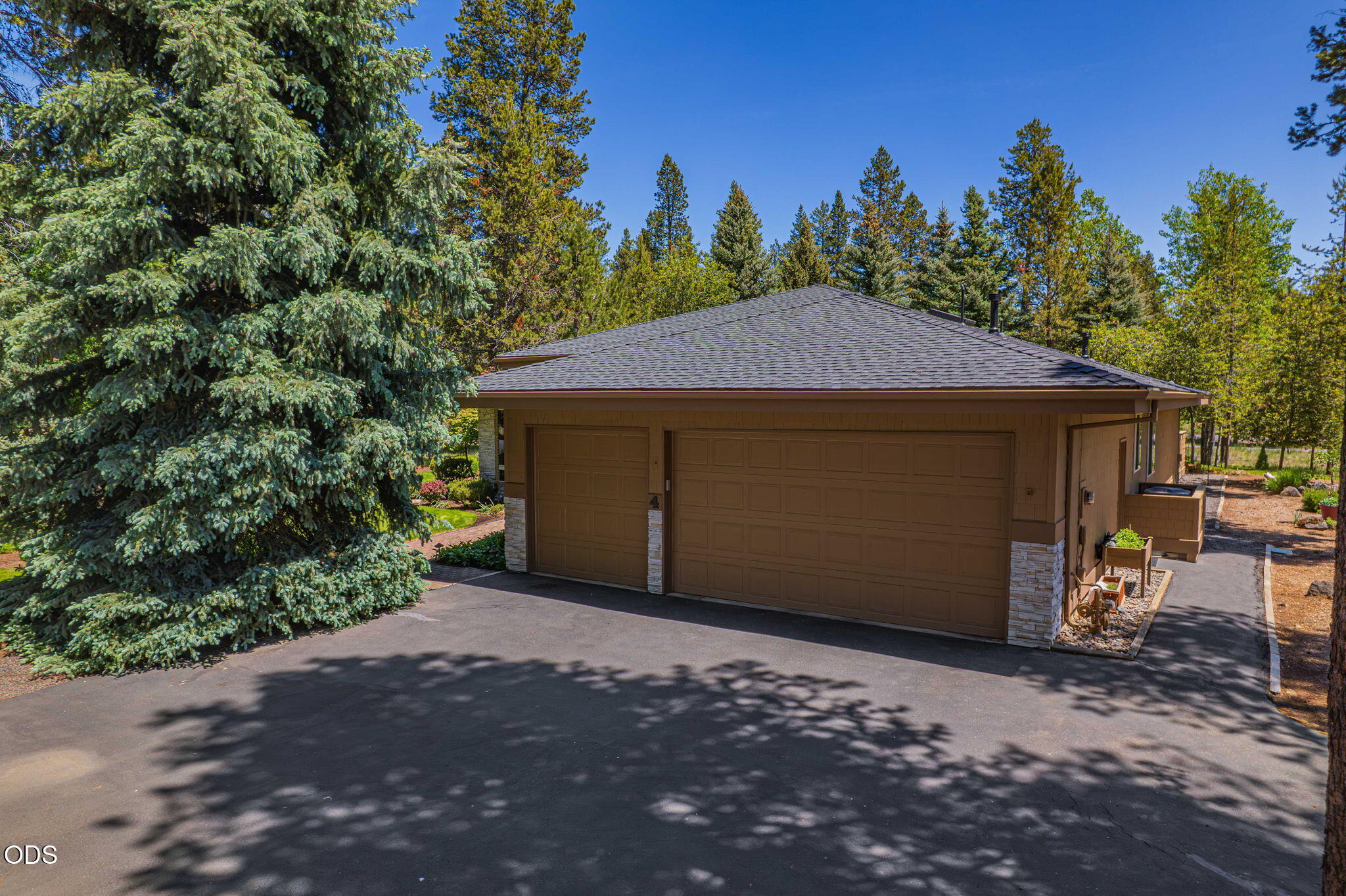 57944 Bunker Lane 4
