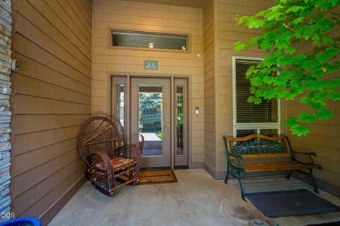 Tiny photo for 57944 Bunker Lane #4, Sunriver, OR 97707 (MLS # 220223367)