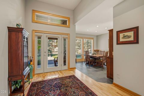 Tiny photo for 57944 Bunker Lane #4, Sunriver, OR 97707 (MLS # 220223367)