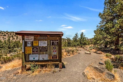 Tiny photo for 16418 SW Blue Jay Road, Terrebonne, OR 97760 (MLS # 220223248)