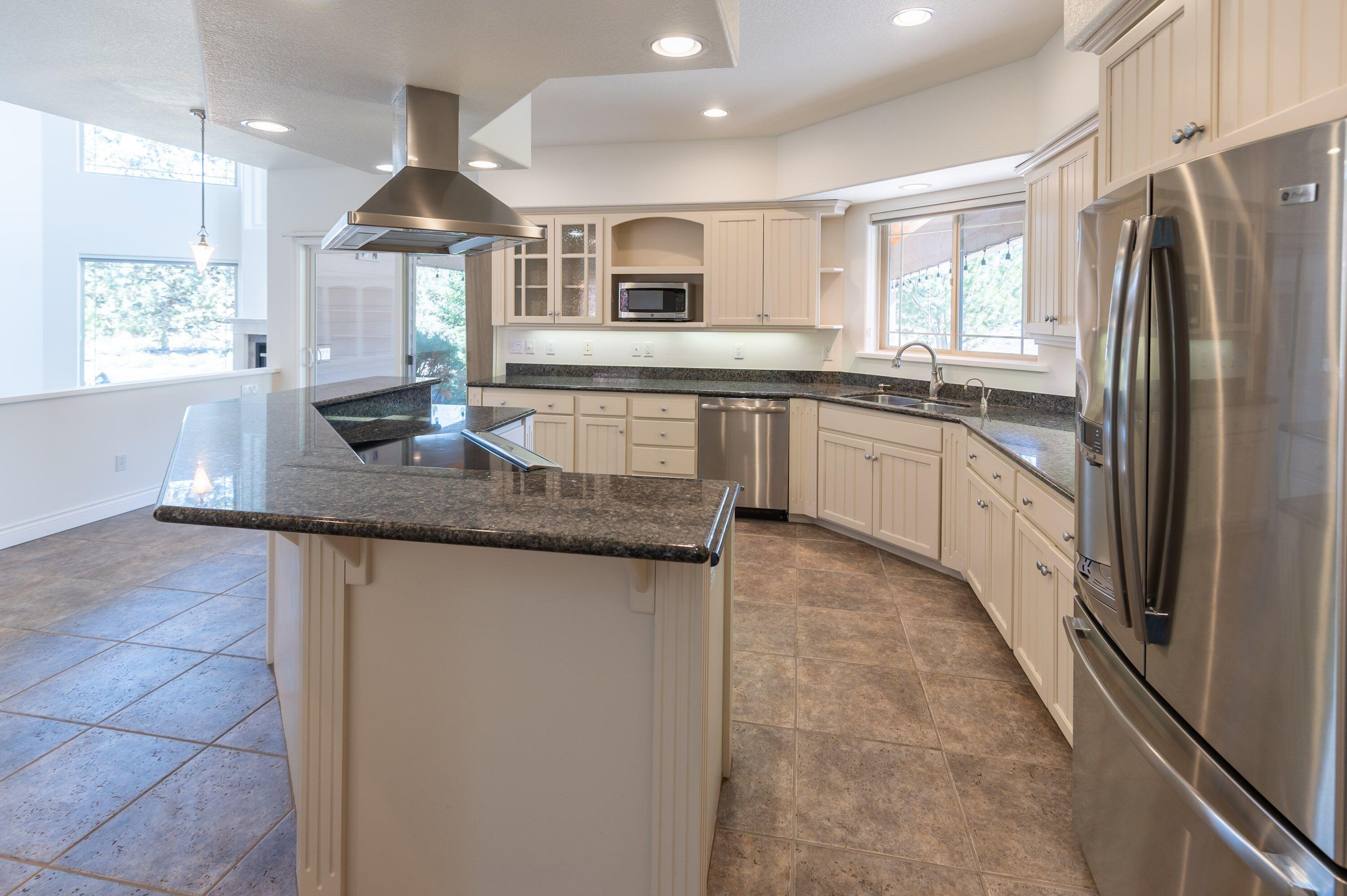 Eagle Crest - Residential