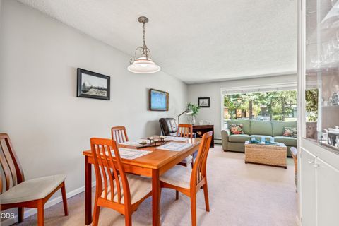 Tiny photo for 709 NE Lafayette Avenue, Bend, OR 97701 (MLS # 220224006)
