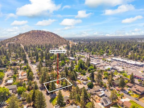 Tiny photo for 709 NE Lafayette Avenue, Bend, OR 97701 (MLS # 220224006)