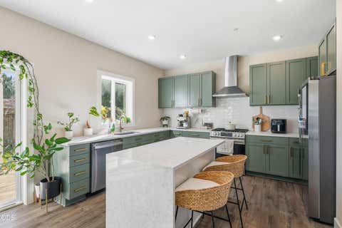 Tiny photo for 2059 SE 176th Avenue, Portland, OR 97233 (MLS # 220223489)