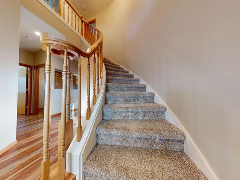 Tiny photo for 10300 SW Nicole Drive, Powell Butte, OR 97753 (MLS # 220222084)