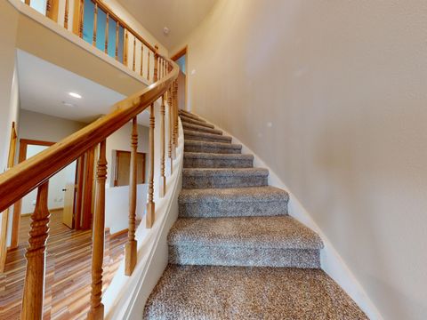 Tiny photo for 10300 SW Nicole Drive, Powell Butte, OR 97753 (MLS # 220222084)