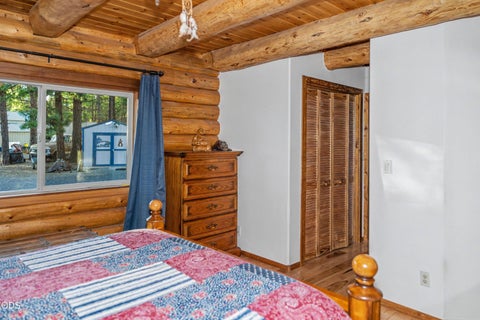 Tiny photo for 28333 Yonna Wood Road, Bonanza, OR 97623 (MLS # 220223331)