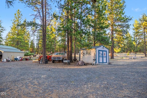 Tiny photo for 28333 Yonna Wood Road, Bonanza, OR 97623 (MLS # 220223331)
