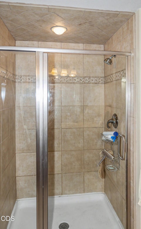 Tiny photo for 28333 Yonna Wood Road, Bonanza, OR 97623 (MLS # 220223331)