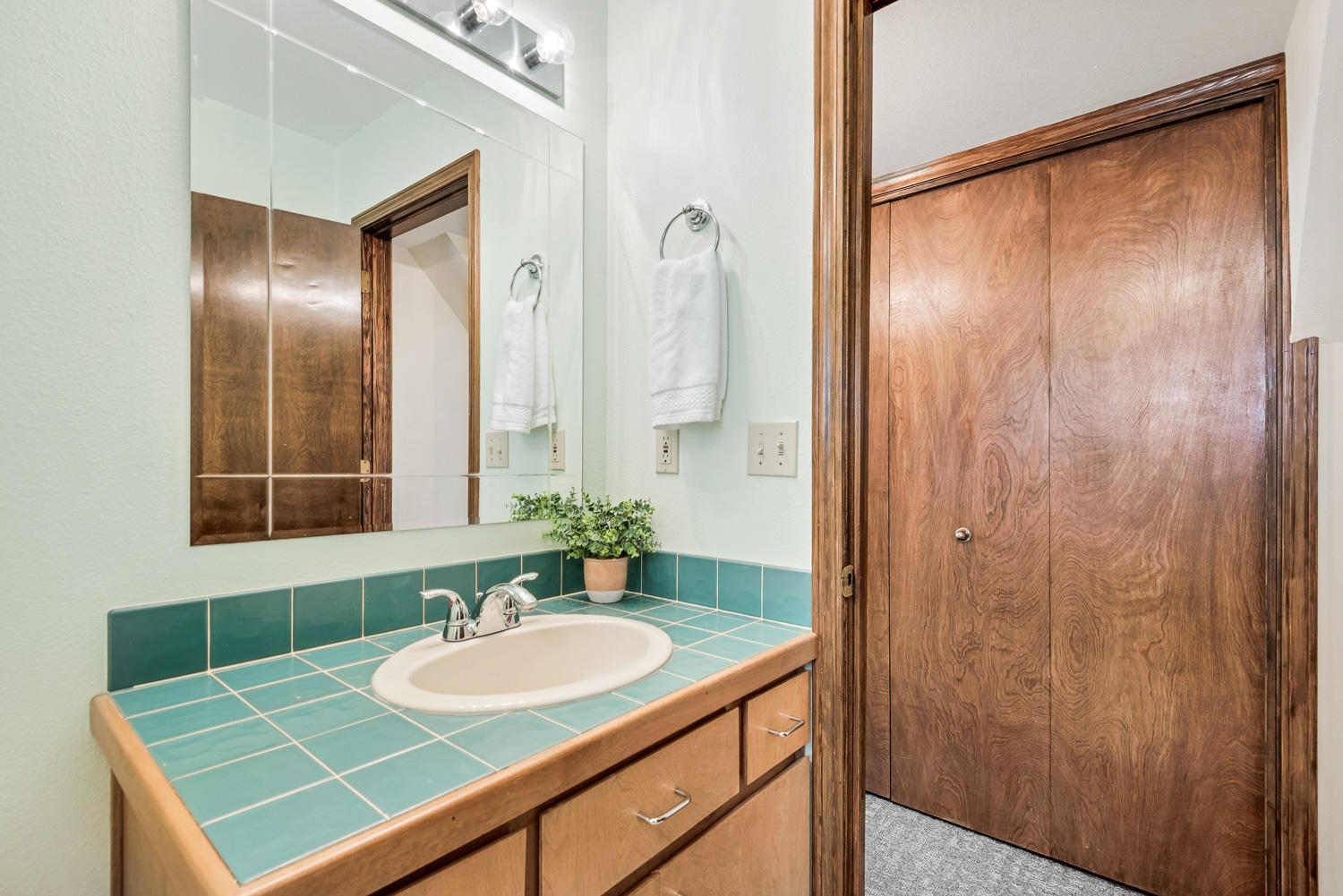 Saddleback - Residential