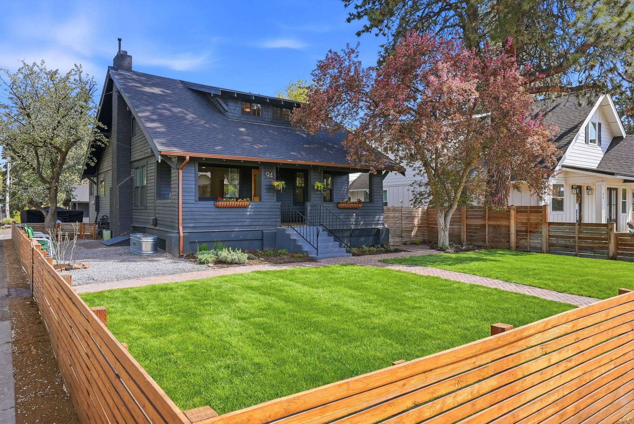 94 NW Portland Avenue