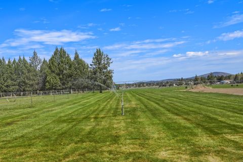 Tiny photo for 65225 Gerking Market Road, Bend, OR 97703 (MLS # 220220004)