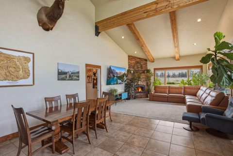 Tiny photo for 65225 Gerking Market Road, Bend, OR 97703 (MLS # 220220004)