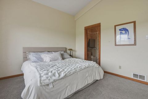 Tiny photo for 65225 Gerking Market Road, Bend, OR 97703 (MLS # 220220004)