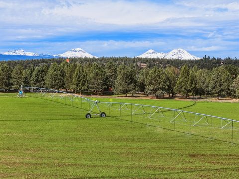 Tiny photo for 65225 Gerking Market Road, Bend, OR 97703 (MLS # 220220004)