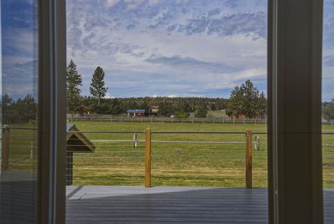 Tiny photo for 65225 Gerking Market Road, Bend, OR 97703 (MLS # 220220004)