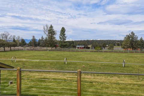 Tiny photo for 65225 Gerking Market Road, Bend, OR 97703 (MLS # 220220004)