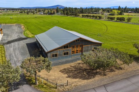 Tiny photo for 65225 Gerking Market Road, Bend, OR 97703 (MLS # 220220004)