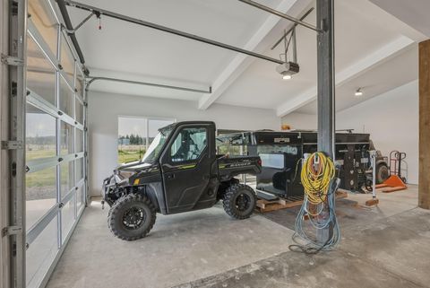 Tiny photo for 65225 Gerking Market Road, Bend, OR 97703 (MLS # 220220004)