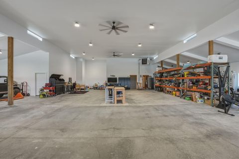 Tiny photo for 65225 Gerking Market Road, Bend, OR 97703 (MLS # 220220004)
