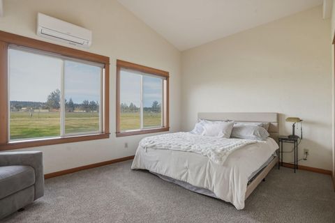 Tiny photo for 65225 Gerking Market Road, Bend, OR 97703 (MLS # 220220004)