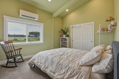 Tiny photo for 65225 Gerking Market Road, Bend, OR 97703 (MLS # 220220004)