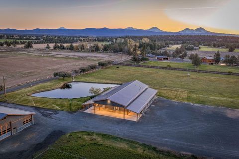 Tiny photo for 65225 Gerking Market Road, Bend, OR 97703 (MLS # 220220004)