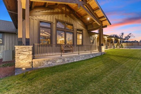 Tiny photo for 310 Pierce Road, Medford, OR 97504 (MLS # 220219835)