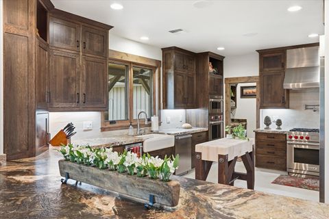 Tiny photo for 310 Pierce Road, Medford, OR 97504 (MLS # 220219835)