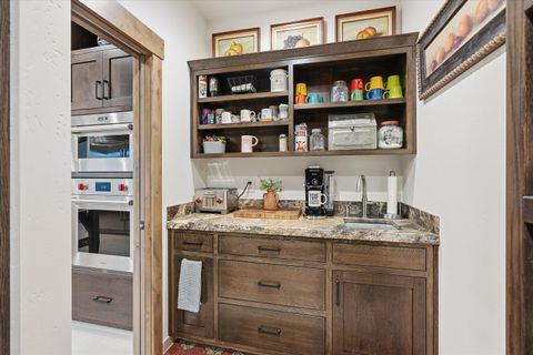 Tiny photo for 310 Pierce Road, Medford, OR 97504 (MLS # 220219835)