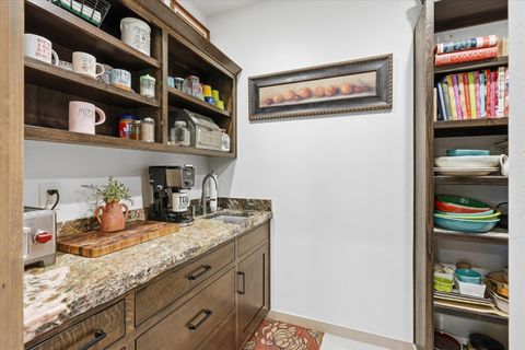 Tiny photo for 310 Pierce Road, Medford, OR 97504 (MLS # 220219835)