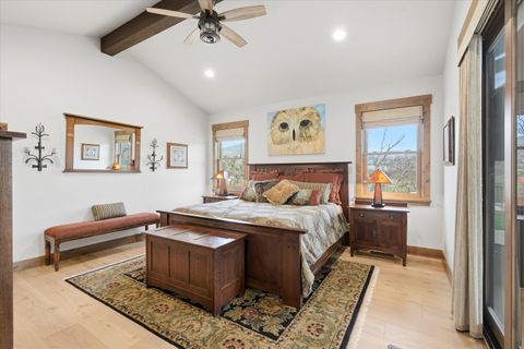 Tiny photo for 310 Pierce Road, Medford, OR 97504 (MLS # 220219835)