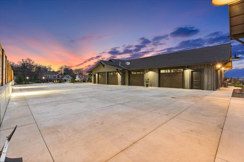 Tiny photo for 310 Pierce Road, Medford, OR 97504 (MLS # 220219835)