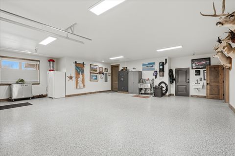 Tiny photo for 310 Pierce Road, Medford, OR 97504 (MLS # 220219835)