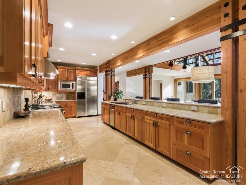 Broken Top - Residential