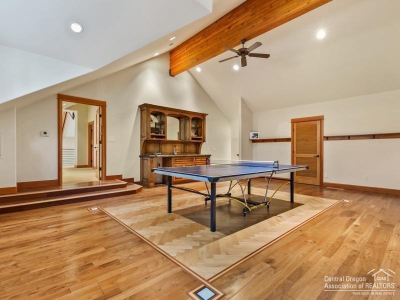 Broken Top - Residential